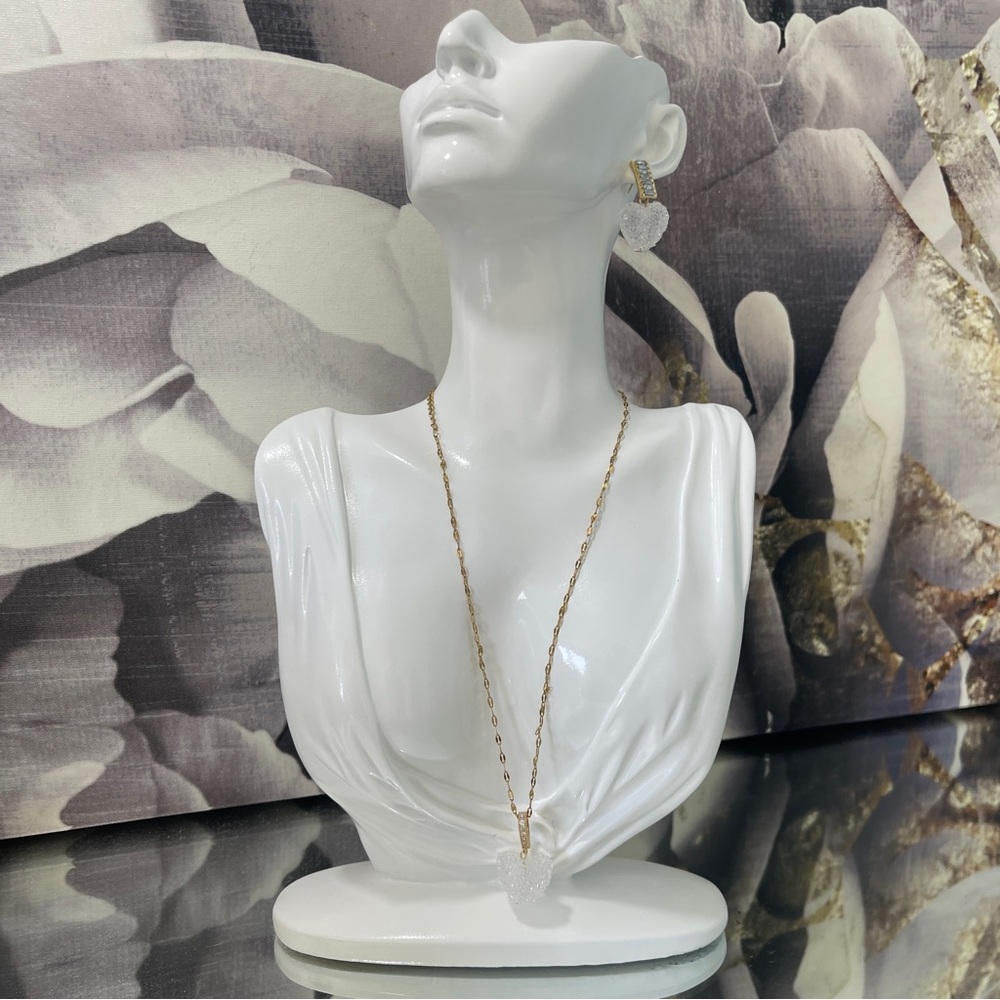 ROCK CANDY SUGAR Heart Pendant Necklace and Earring Set - White